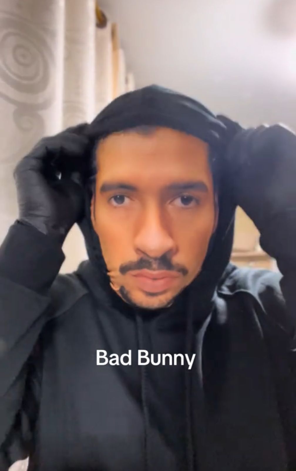 -BAD BUNNY- 🎭 Máscaras Creativas®